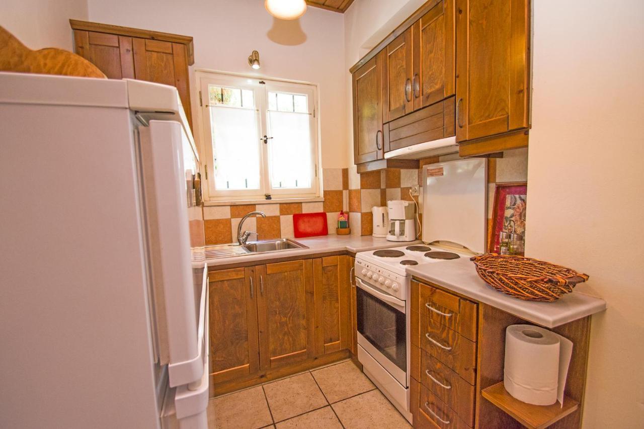 Helianthos Villas Douliana Extérieur photo