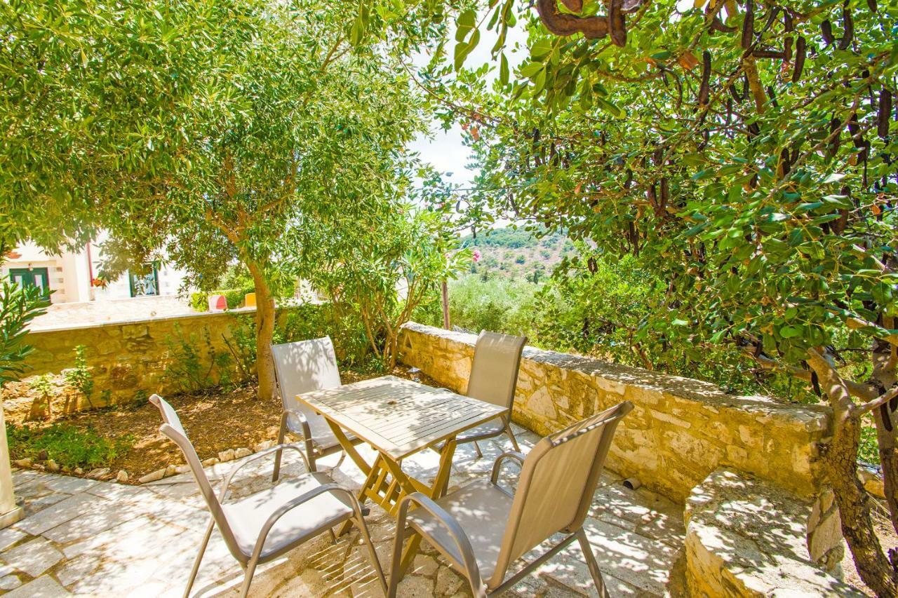 Helianthos Villas Douliana Extérieur photo